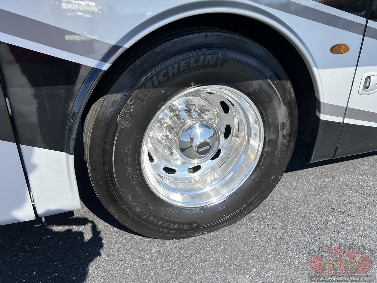 2022 Thor Motor Coach Aria Motorhome