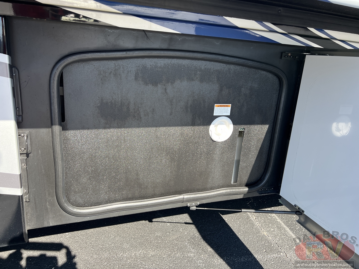2022 Thor Motor Coach Aria Motorhome