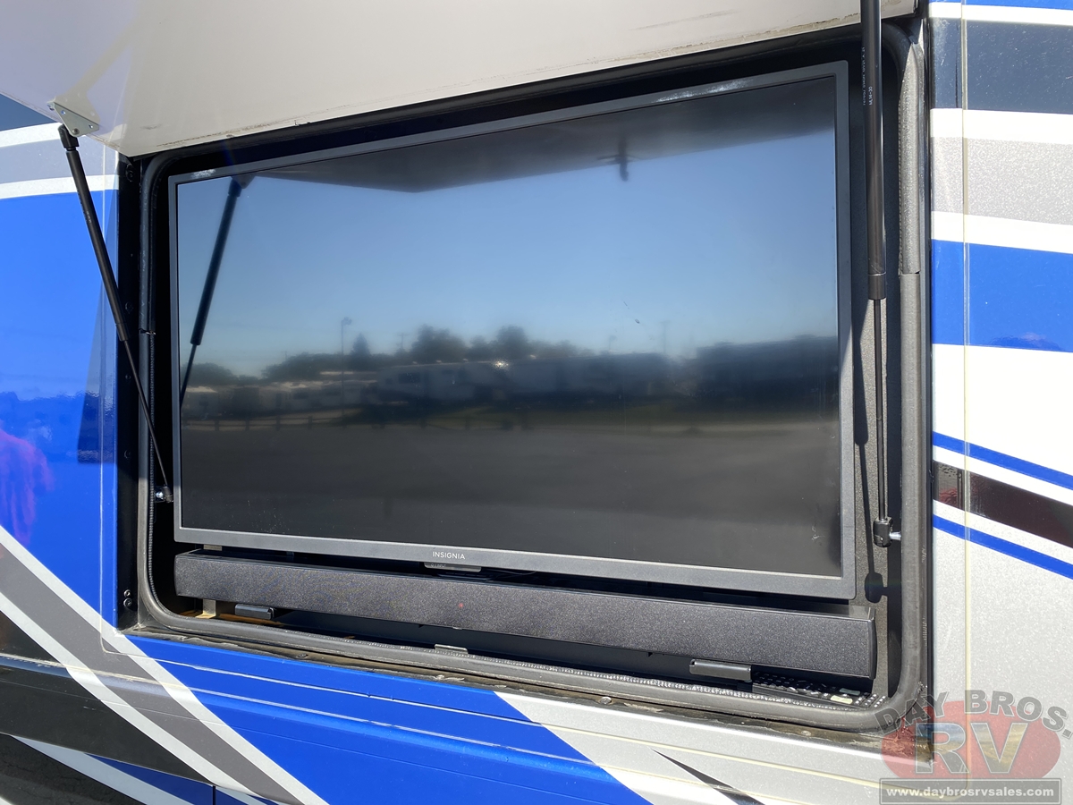 2022 Thor Motor Coach Aria Motorhome