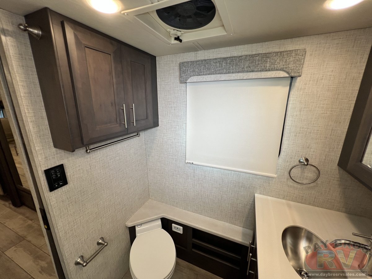 2022 Thor Motor Coach Aria Motorhome
