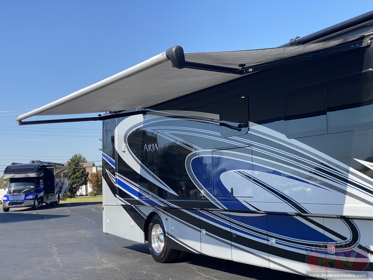 2022 Thor Motor Coach Aria Motorhome
