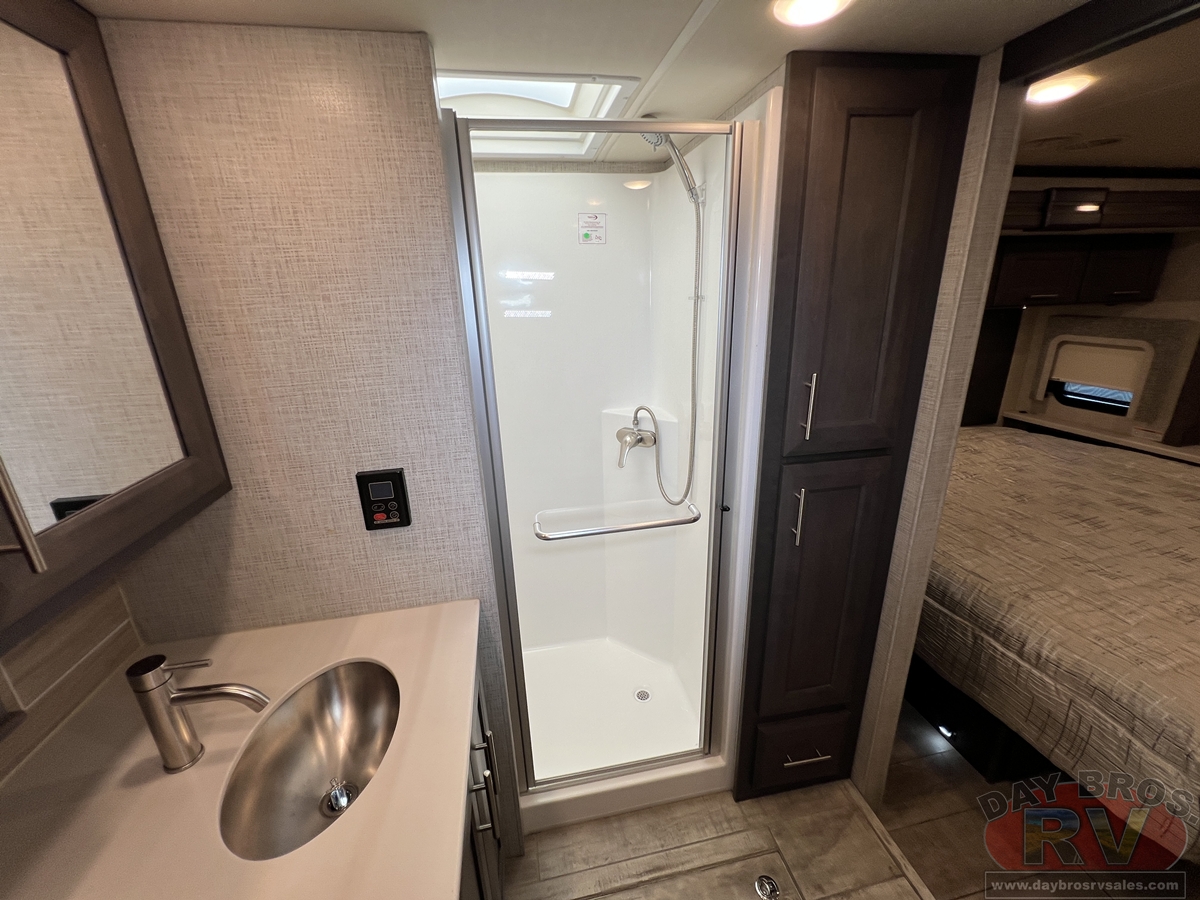 2022 Thor Motor Coach Aria Motorhome