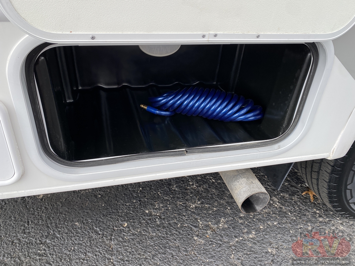 2023 Thor Motor Coach Freedom Elite Motorhome