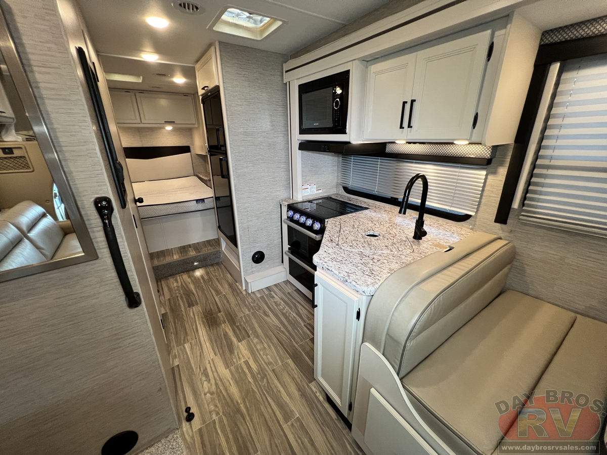 2023 Thor Motor Coach Freedom Elite Motorhome