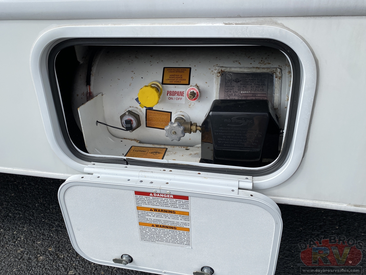 2023 Thor Motor Coach Freedom Elite Motorhome