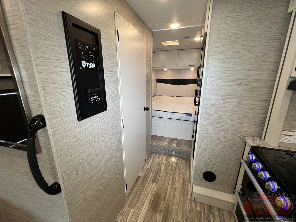 2023 Thor Motor Coach Freedom Elite Motorhome