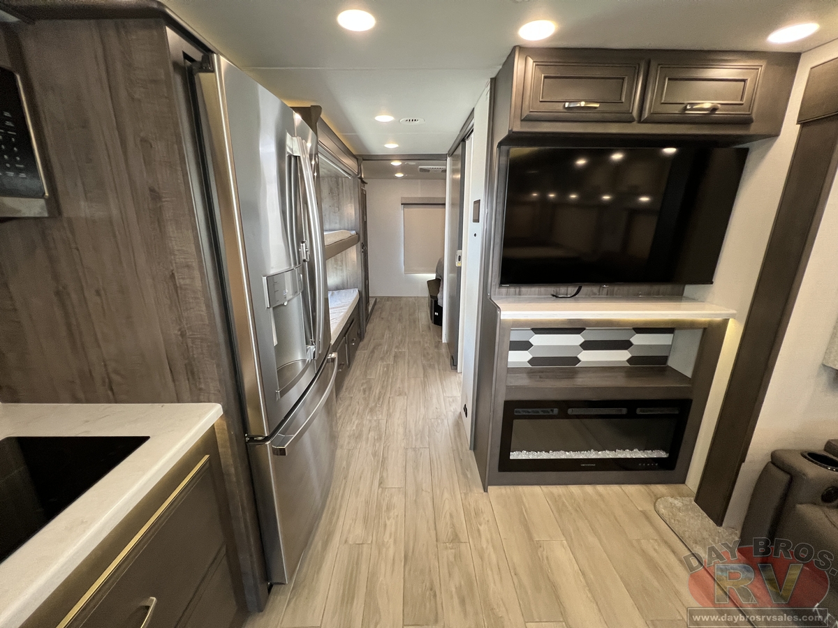 2025 Entegra Coach Accolade XL 37L Motorhome