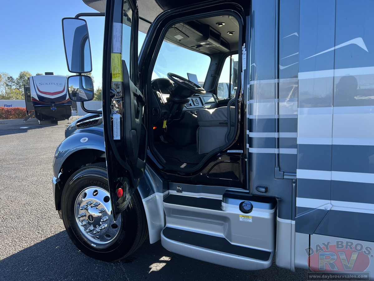 2025 Entegra Coach Accolade XL 37L Motorhome