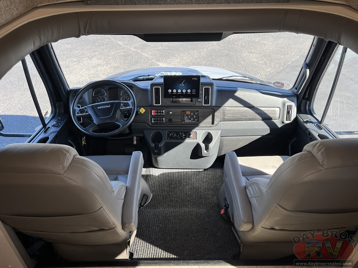 2025 Entegra Coach Accolade XL 37L Motorhome