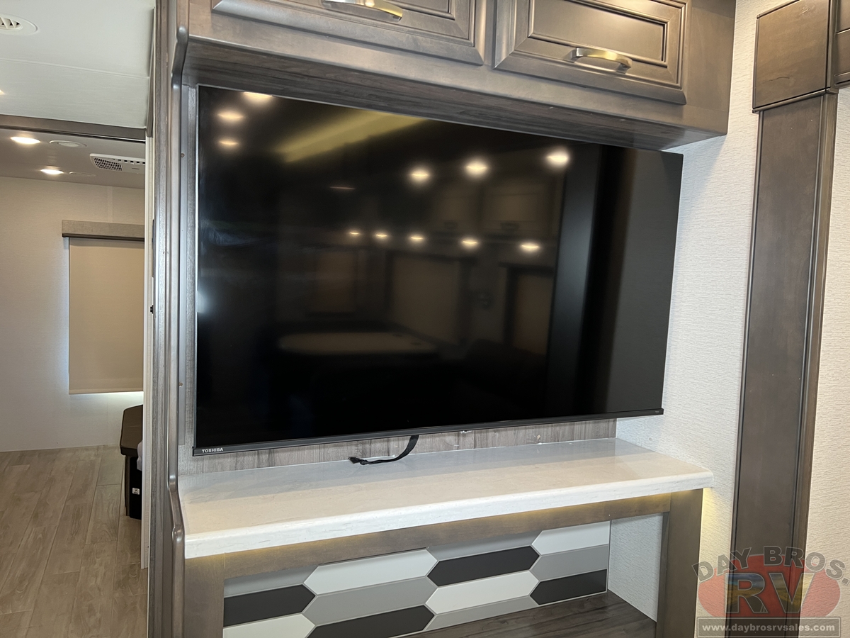 2025 Entegra Coach Accolade XL 37L Motorhome