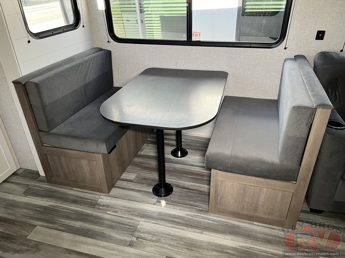 2025 Jayco Jay Flight SLX 290RKS Travel Trailer