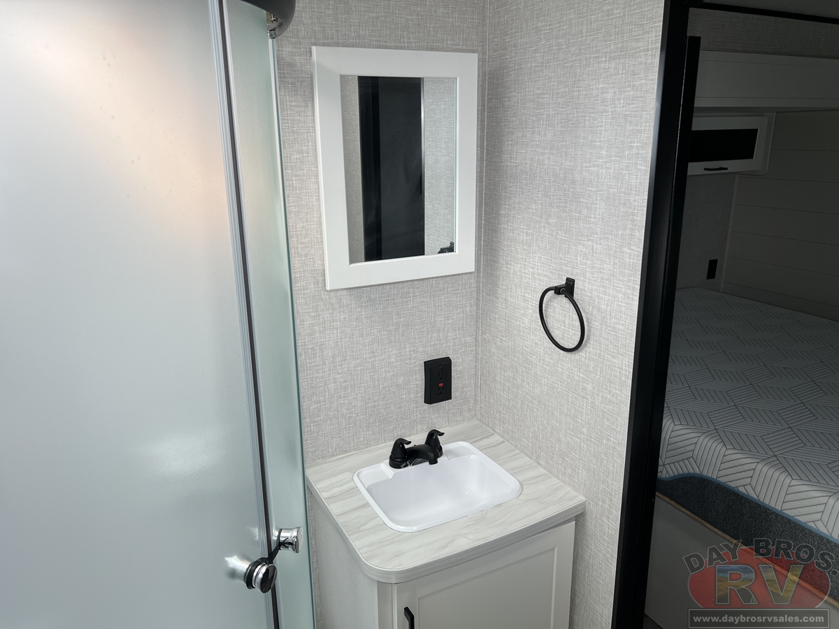 2025 Jayco Jay Flight SLX 290RKS Travel Trailer