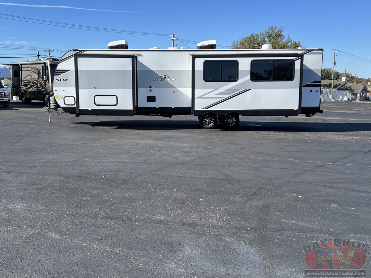 2025 Jayco Jay Flight SLX 290RKS Travel Trailer