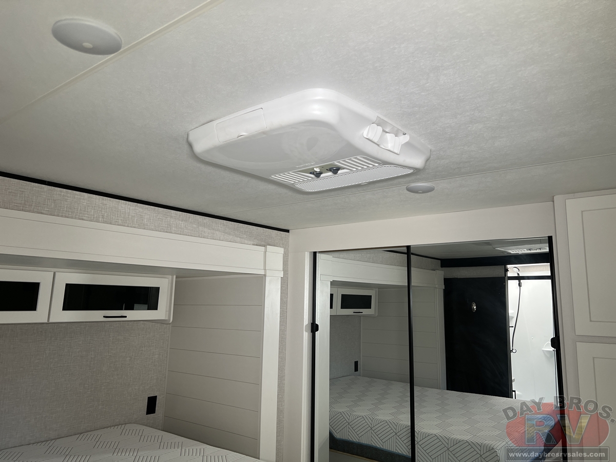 2025 Jayco Jay Flight SLX 290RKS Travel Trailer